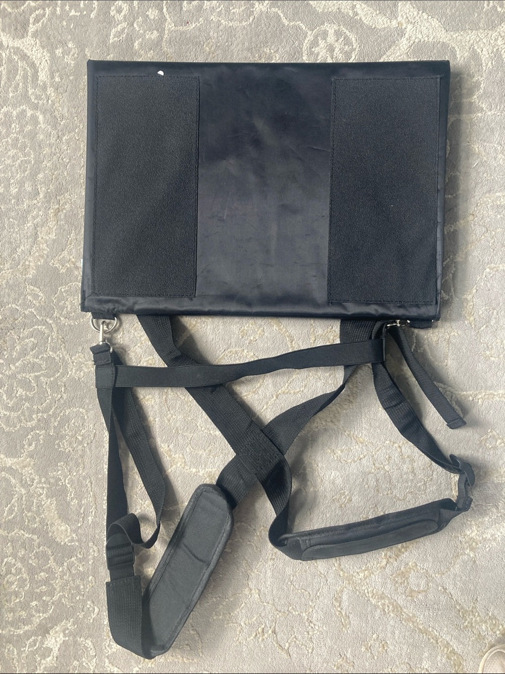 Portable wearable laptop stand